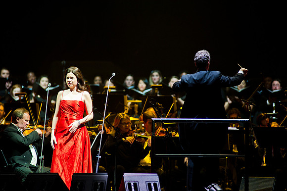 121111_Honda_Center_061