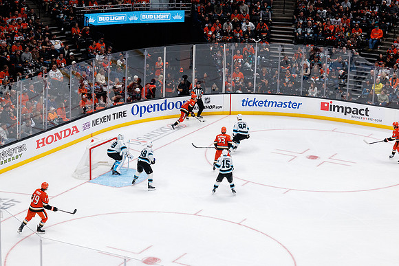 101624_ANAHEIM_DUCKS_0705
