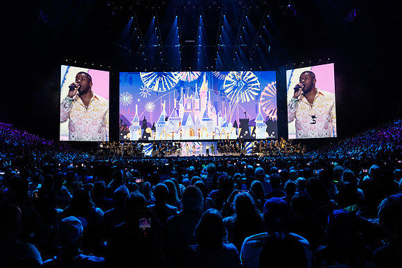 081024_HONDA_CENTER_0272