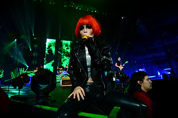 101913_HONDA_CENTER_0251