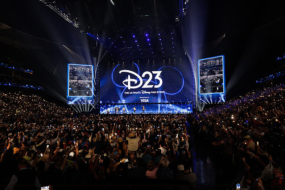080924_HONDA_CENTER_0035