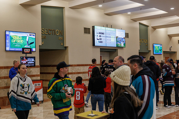 031125_ANAHEIM_DUCKS_0765