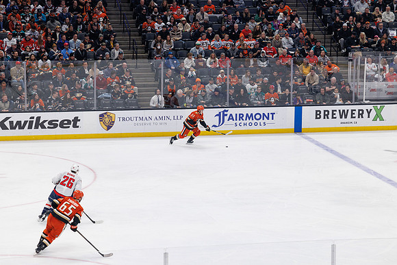 031125_ANAHEIM_DUCKS_1239