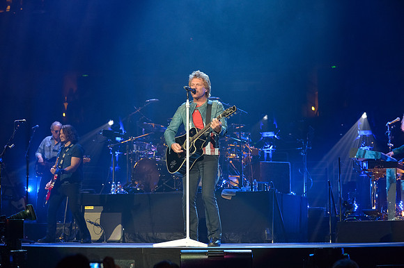 100913_HONDA_CENTER_0017