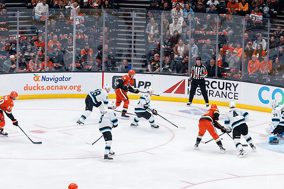 101624_ANAHEIM_DUCKS_0346