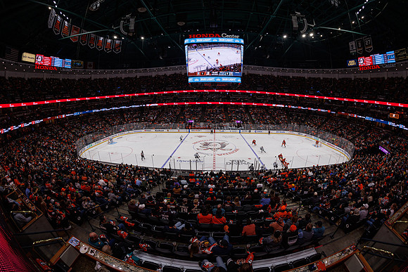 101624_ANAHEIM_DUCKS_1068