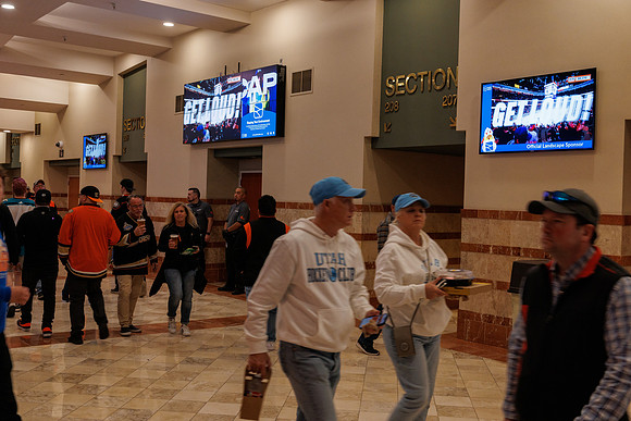 101624_ANAHEIM_DUCKS_0304