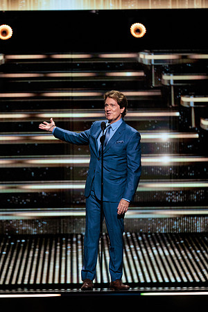 081124_HONDA_CENTER_0199