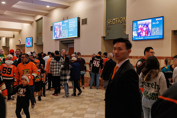 101624_ANAHEIM_DUCKS_0259