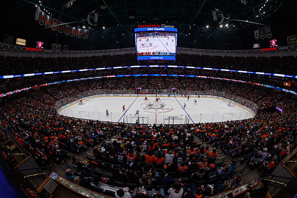 101624_ANAHEIM_DUCKS_0878