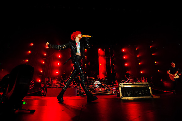 101913_HONDA_CENTER_0183