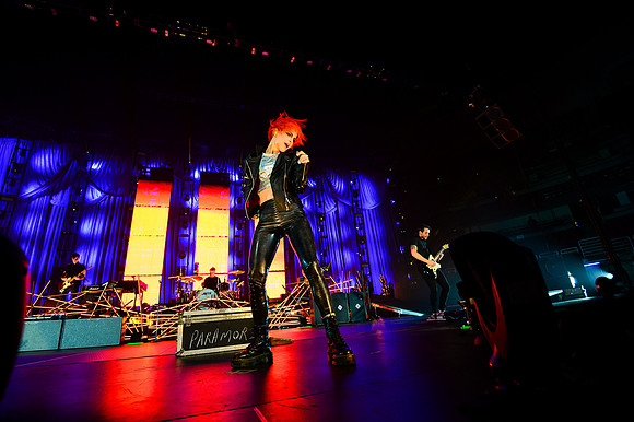 101913_HONDA_CENTER_0238