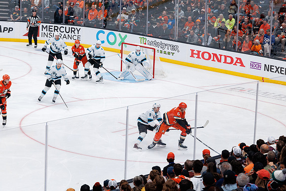 101624_ANAHEIM_DUCKS_0347