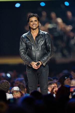 081024_HONDA_CENTER_0185