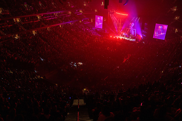 060124_HONDA_CENTER_0729