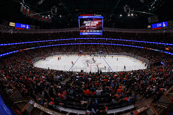 101624_ANAHEIM_DUCKS_1081