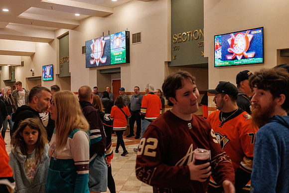 101624_ANAHEIM_DUCKS_0173