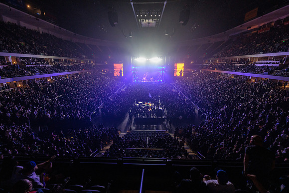 060124_HONDA_CENTER_0787