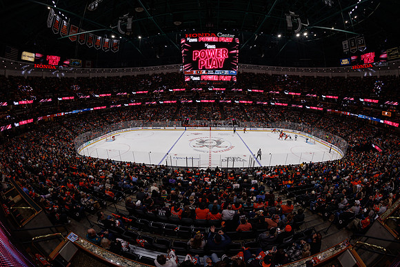 101624_ANAHEIM_DUCKS_0994