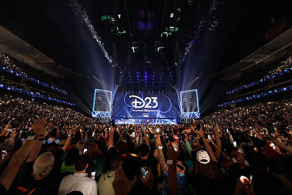 080924_HONDA_CENTER_0021