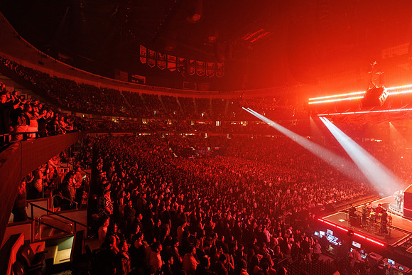050125_HONDA_CENTER_102