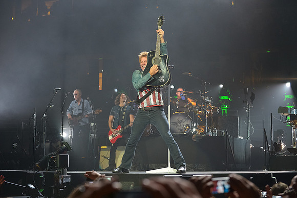 100913_HONDA_CENTER_0071