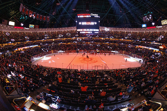 101624_ANAHEIM_DUCKS_1026
