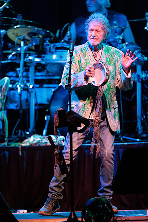 040325_GROVE_OF_ANAHEIM_031