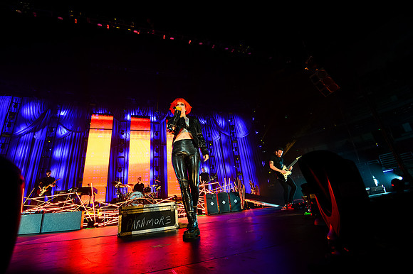 101913_HONDA_CENTER_0239