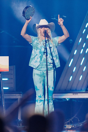 051024_HONDA_CENTER_0011