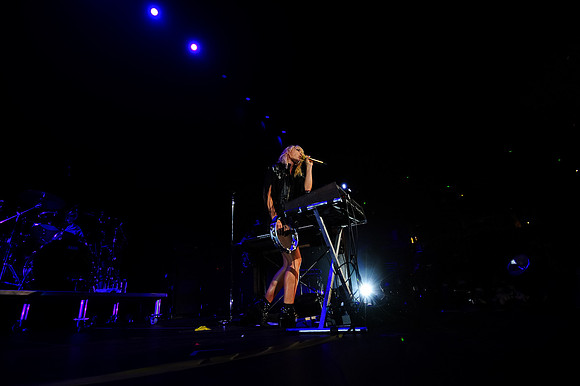 101913_HONDA_CENTER_0097