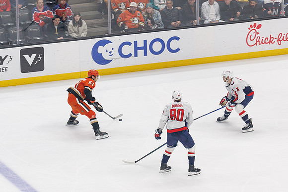 031125_ANAHEIM_DUCKS_1554