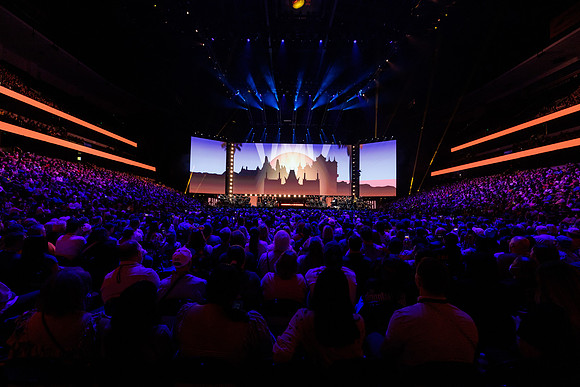 081024_HONDA_CENTER_0132