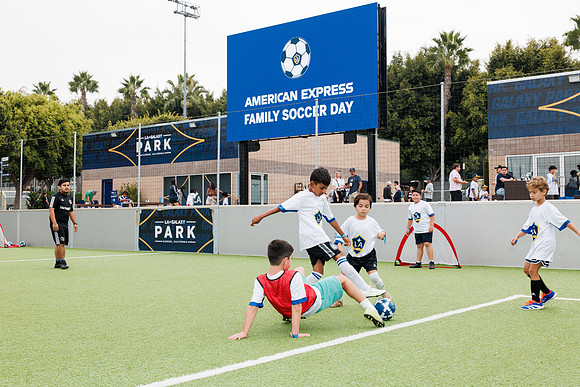 092224_AMERICAN_EXPRESS_RM_0182