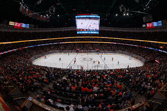101624_ANAHEIM_DUCKS_1006