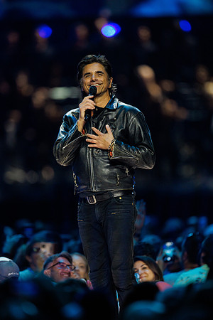 081024_HONDA_CENTER_0166