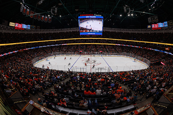 101624_ANAHEIM_DUCKS_1093