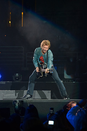 100913_HONDA_CENTER_0049