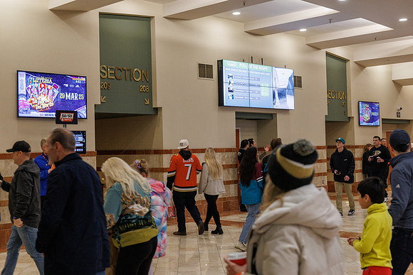 031125_ANAHEIM_DUCKS_0758