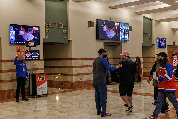 031125_ANAHEIM_DUCKS_0895