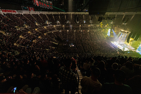 060124_HONDA_CENTER_0831