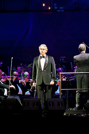 121111_Honda_Center_016