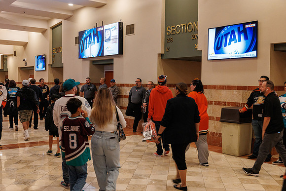 101624_ANAHEIM_DUCKS_0222