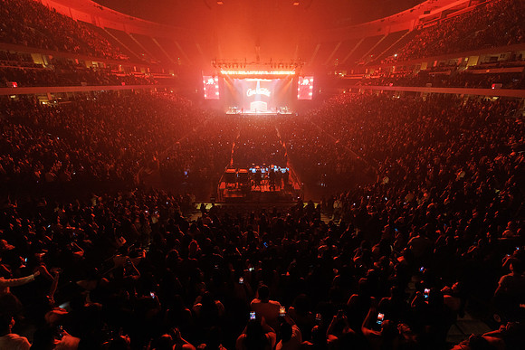 050125_HONDA_CENTER_083