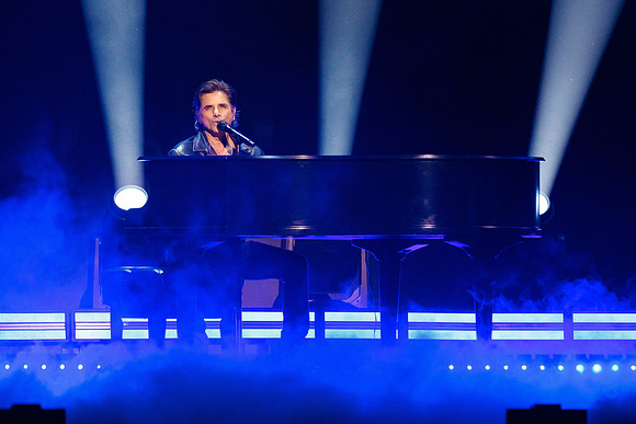 081024_HONDA_CENTER_0118
