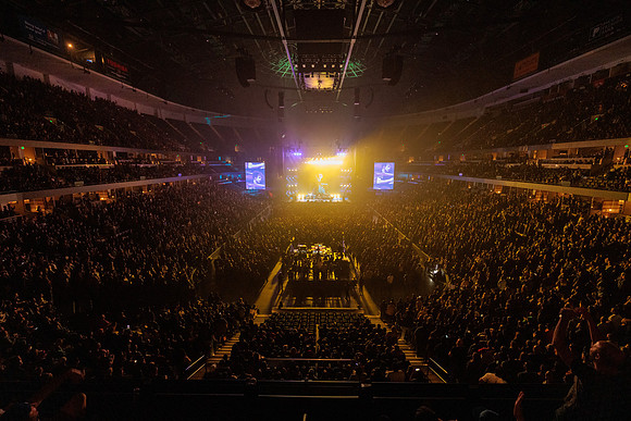 060124_HONDA_CENTER_0765