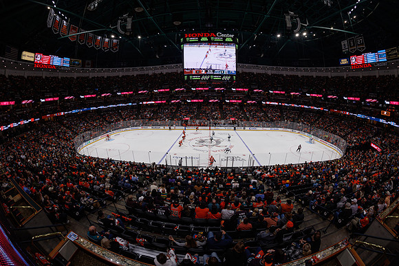 101624_ANAHEIM_DUCKS_0997
