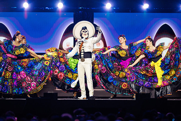 081024_HONDA_CENTER_0257