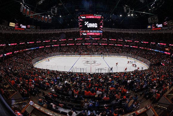101624_ANAHEIM_DUCKS_0908