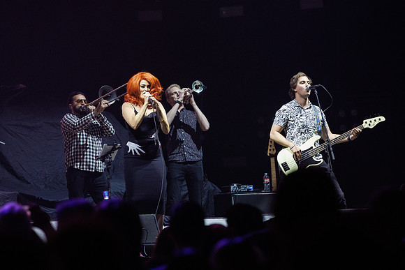 060124_HONDA_CENTER_0008